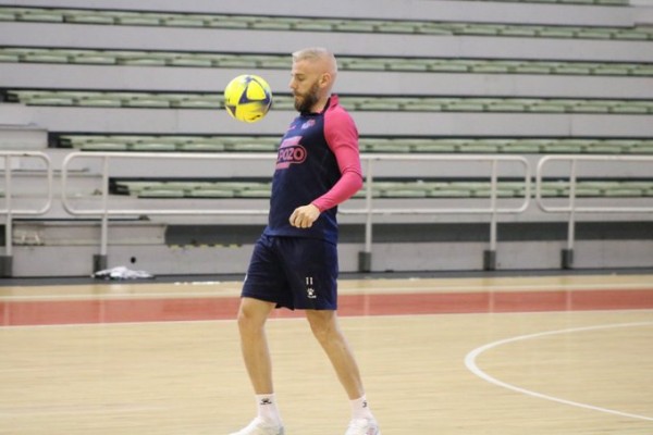 Miguelín, capitán de ElPozo: 