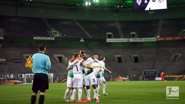 La Bundesliga suspende la competición y corrige su decisión previa