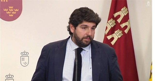 Confinamiento de toda la costa murciana: 