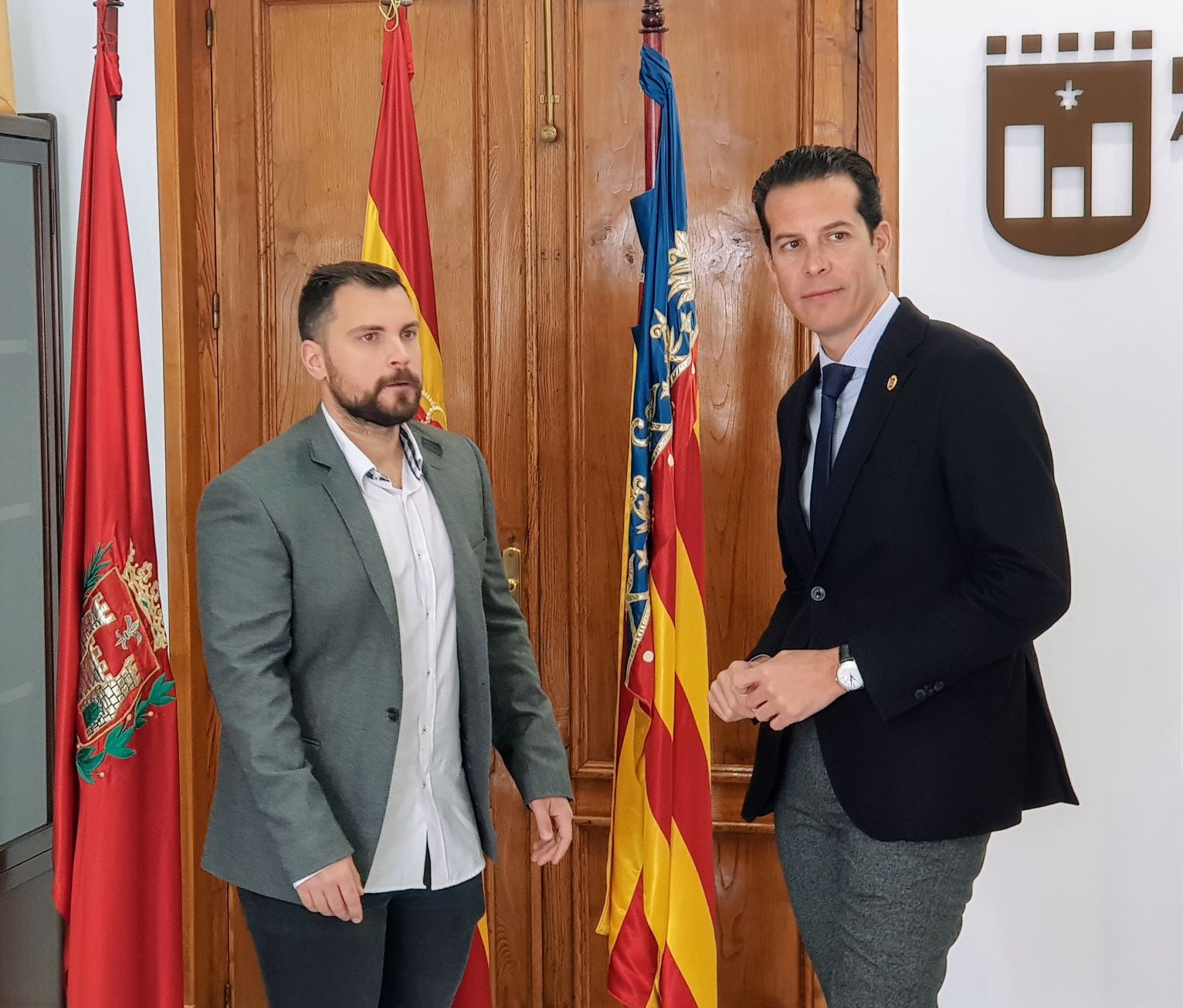 Javier Rivera (EU) se incorpora al Gobierno de Elda y asume las áreas de Participación Ciudadana, Acceso a la Vivienda y Consumo