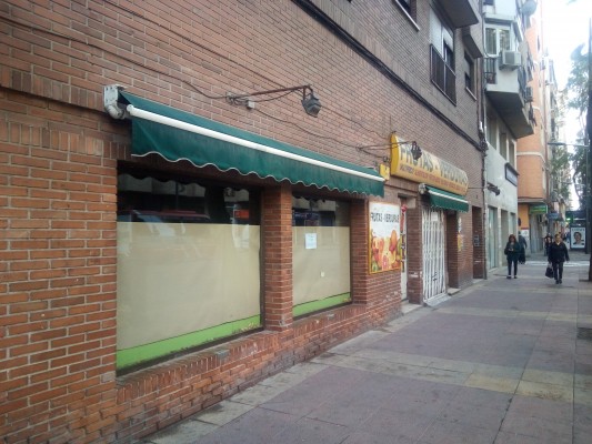 El cierre de los negocios lleva de vuelta a su país a muchos chinos de la Región