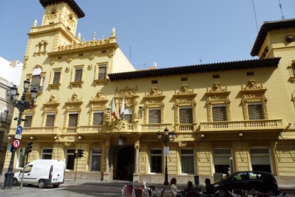 El Casino Antiguo suspende su actividad y cierra sus
instalaciones ante la alerta por el coronavirus
