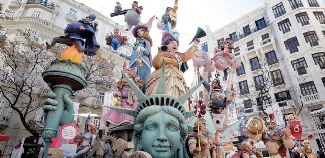 El Ayuntamiento adelanta el pago del 25% de ayuda a las fallas para que sea efectivo el lunes