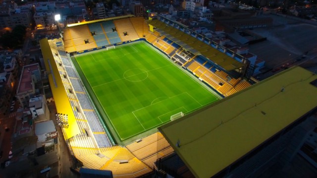 El Villarreal entrenará a puerta cerrada y limitará el acceso a instalaciones