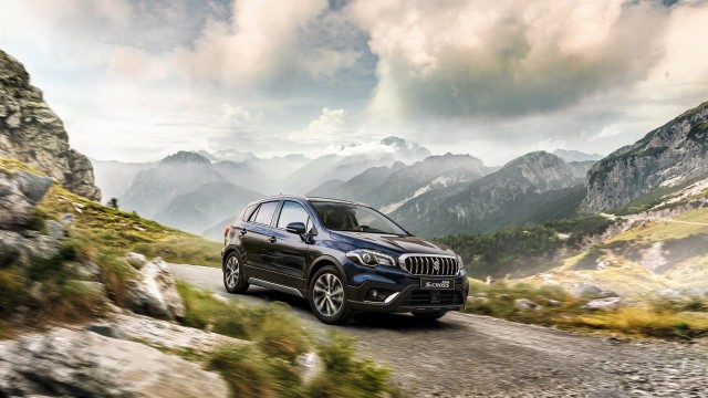  Suzuki presenta el S-Cross microhíbrido, que mejora hasta un 20% la eficiencia del combustible