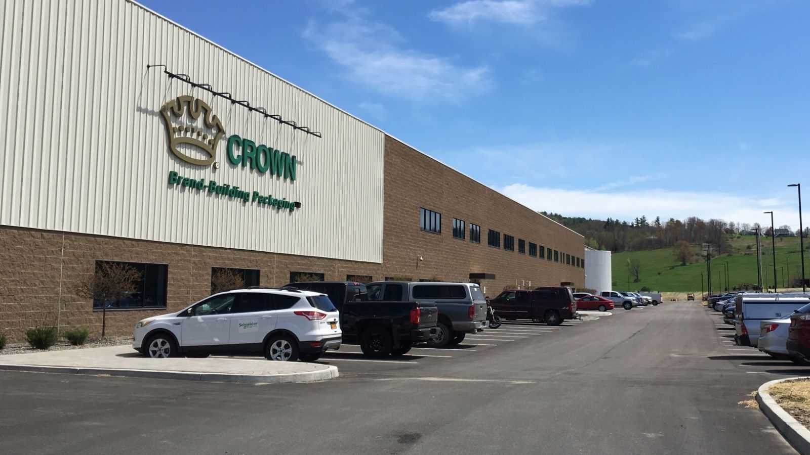 El gigante de las latas de aluminio Crown Holdings desembarca en Parc Sagunt