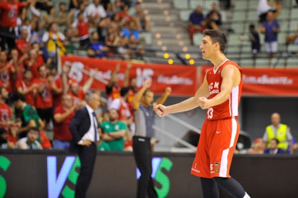 Un tiro de Larentzakis, del UCAM CB, única jugada que no es un mate en el top de la Liga Endesa 