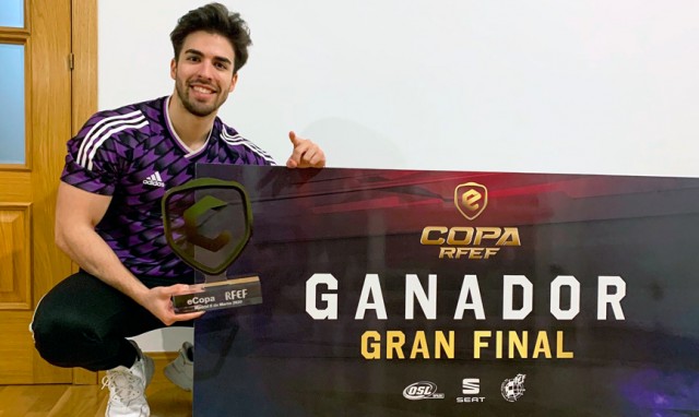 JRA trae para Murcia el título de la primera edición de la eCopa RFEF


