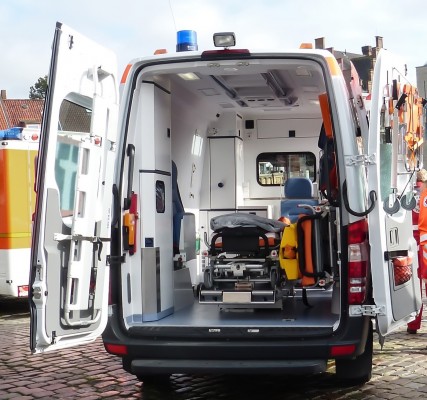 Una bancada inteligente para ambulancias 'made in' la Universidad de Alicante