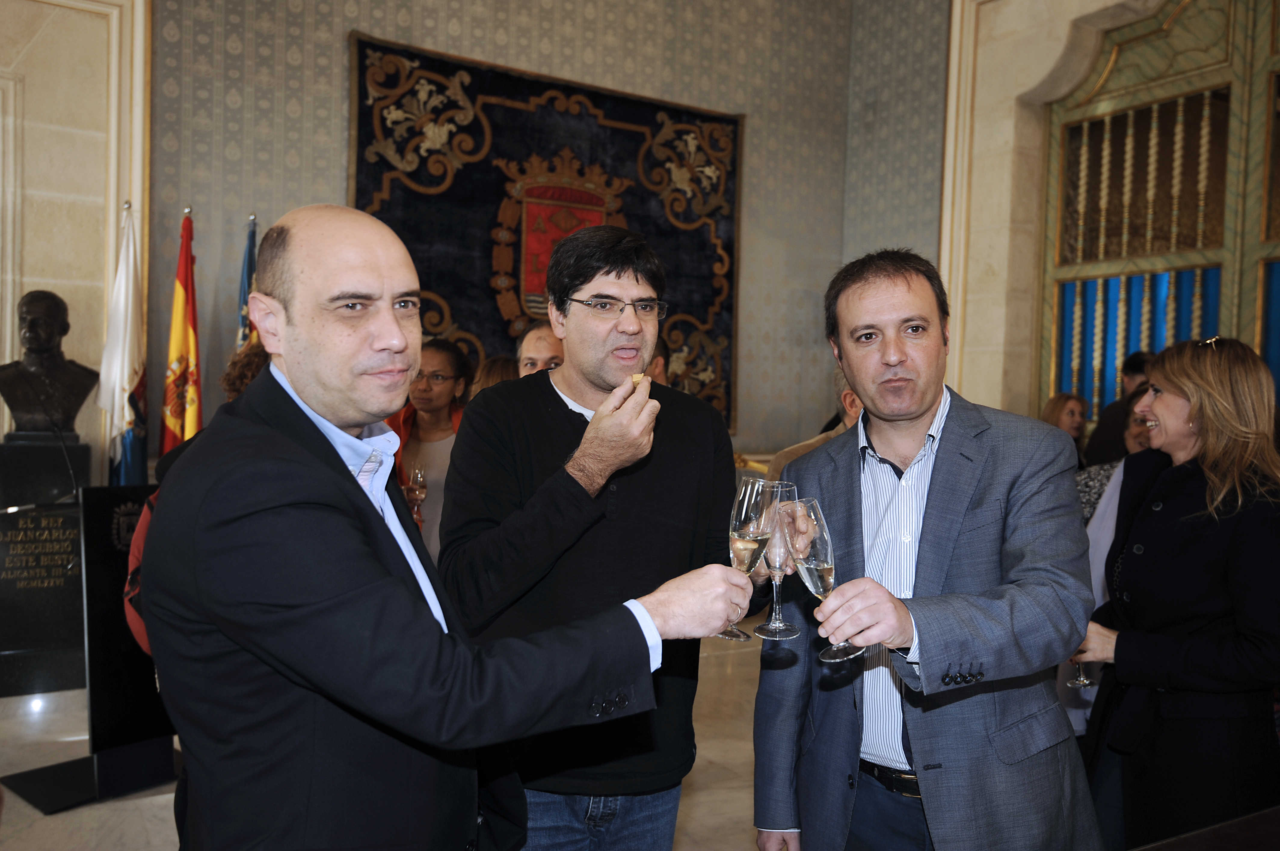 El tripartito de Alicante destina 23,5 millones para la primera ronda de su lluvia de obras