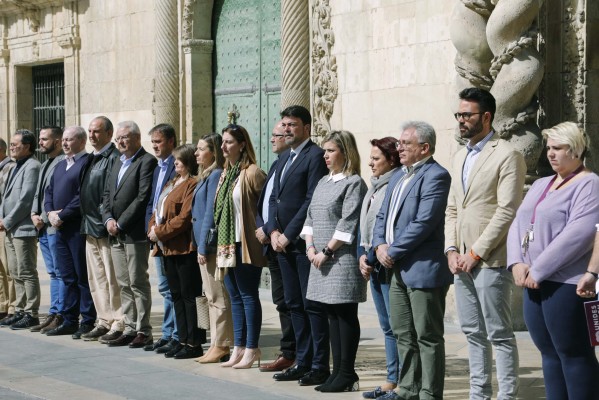 Enmiendas a las cuentas de Alicante: Vox dispara a las ayudas; la izquierda exige fondos para barrios