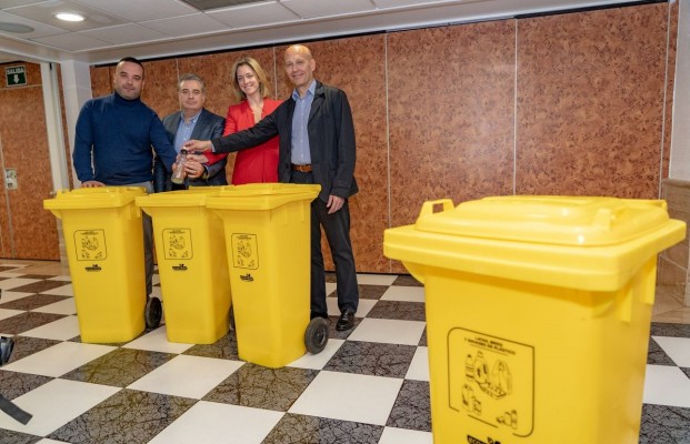 Cartagena se pone las pilas en la recogida selectiva y llega a las tres mil toneladas de material plástico