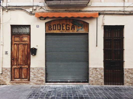 ¿Por qué no abren nuevos restaurantes en València?