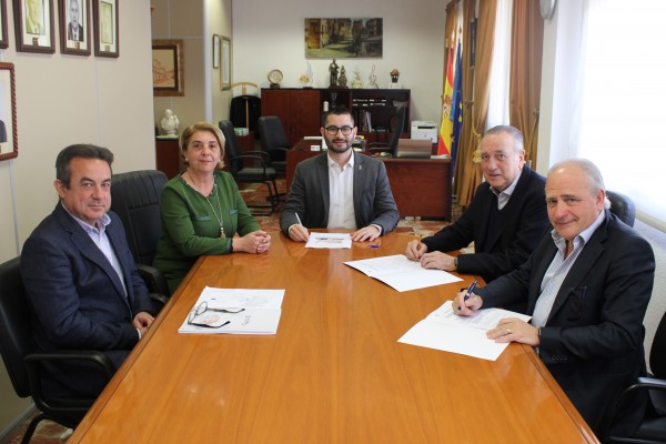 Pamesa y Bestile rubrican su colaboración con el proyecto de la Real Fábrica del Conde de Aranda