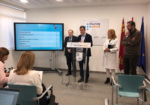 El Gobierno regional, de momento, no toma ninguna medida extraordinaria por el coronavirus