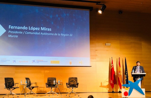 López Miras apuesta por impulsar el emprendimiento desde las administraciones públicas