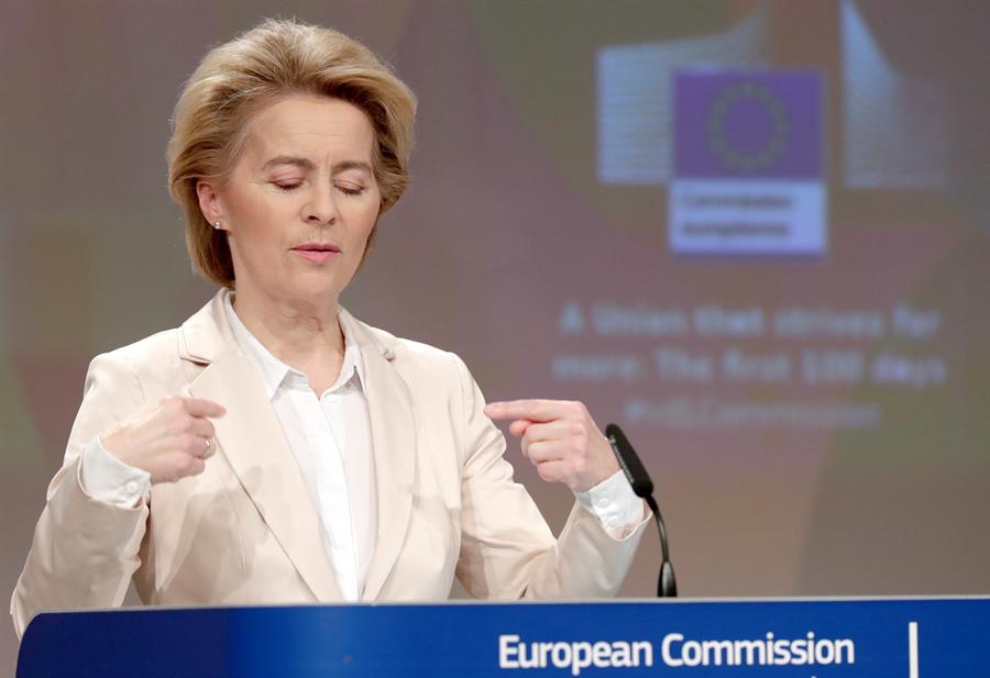 La presidenta de la Comisión Europea, Ursula von der Leyen. Foto: EFE/EPA/OLIVIER HOSLET - 