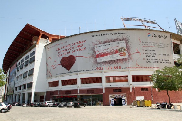 El Sevilla-Roma se jugará a puerta cerrada por el coronavirus