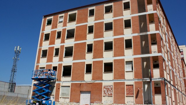 Diez empresas optan a la demolición del Grupo B de Almassora 
