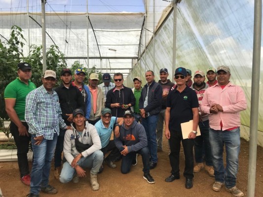 Los avances de la agricultura murciana llegan al Caribe