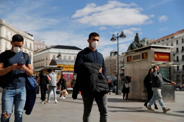 Sanidad cifra en 441 los afectados por el coronavirus, con 8 fallecidos y 30 pacientes recuperados