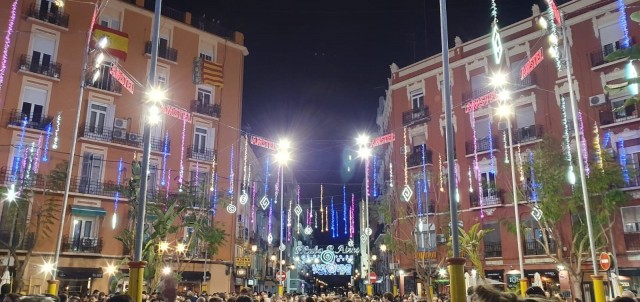 Cuba - Puerto Rico gana el primer premio de iluminación de las Fallas 2020