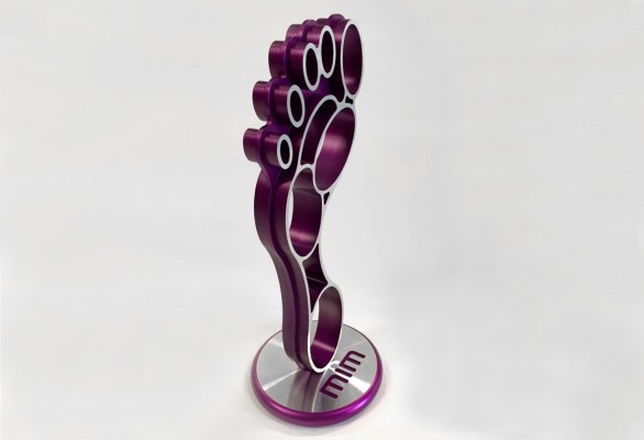 Penyagolosa Trails hace un guiño al movimiento feminista con el diseño de su nuevo trofeo