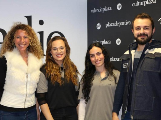 “En menos diez años los coches serán despachos o salones móviles que funcionarán con energías limpias” 