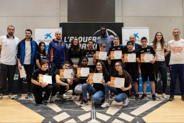 Colom y Ndour cierran el One Team VIII con la ayuda de CaixaBank y la Obra Social 'la Caixa'