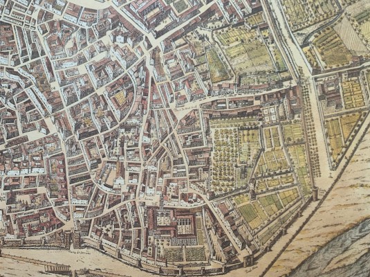 Barrio del Carmen: entre lo noble y lo popular