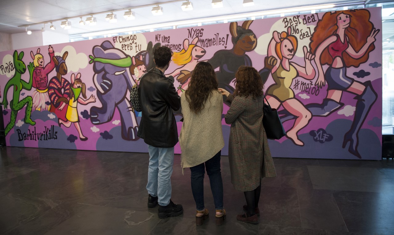 Barbiturikills lleva su arte urbano feminista al MuVIM