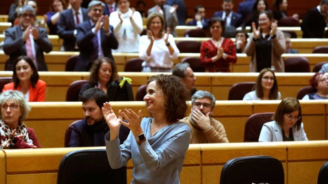 El Senado aprueba la nueva senda de estabilidad y el Gobierno encauza los Presupuestos