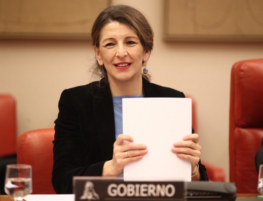 Trabajo recomienda a las empresas paralizar su actividad en el centro laboral si hay riesgo de coronavirus
