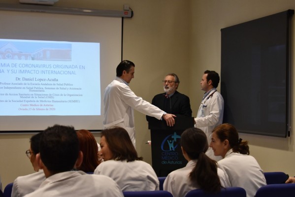 Médicos y farmacéuticos de la Región aplazan sus reuniones colegiales por el coronavirus 