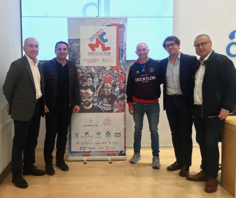 Más de 2.500 corredores de una treintena de países participarán en la Media Maratón de Elche