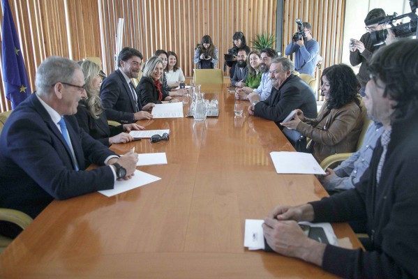 Alicante y los empresarios turísticos resaltan la seguridad del destino frente al coronavirus