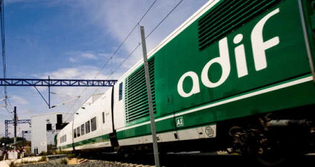 ADIF-Alta Velocidad, primera empresa pública en emitir 'bonos verdes' en España