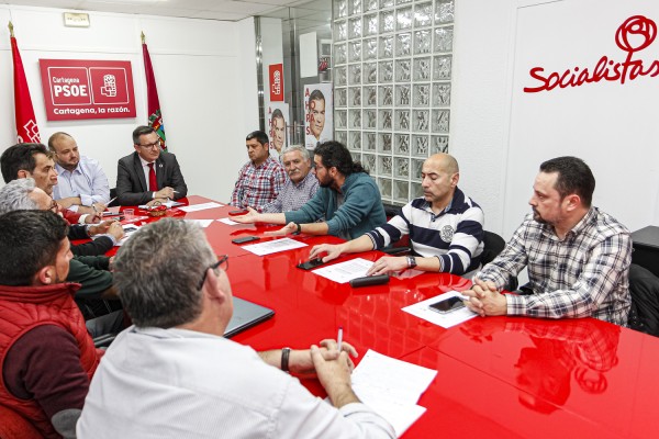Marcha atrás y 'cero despidos': Sabic también se encuentra con la oposición del PSOE Cartagena 