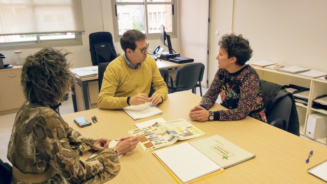 Onda traslada a la Generalitat las demandas del AMPA sobre la reforma del Secció Serra d'Espadà