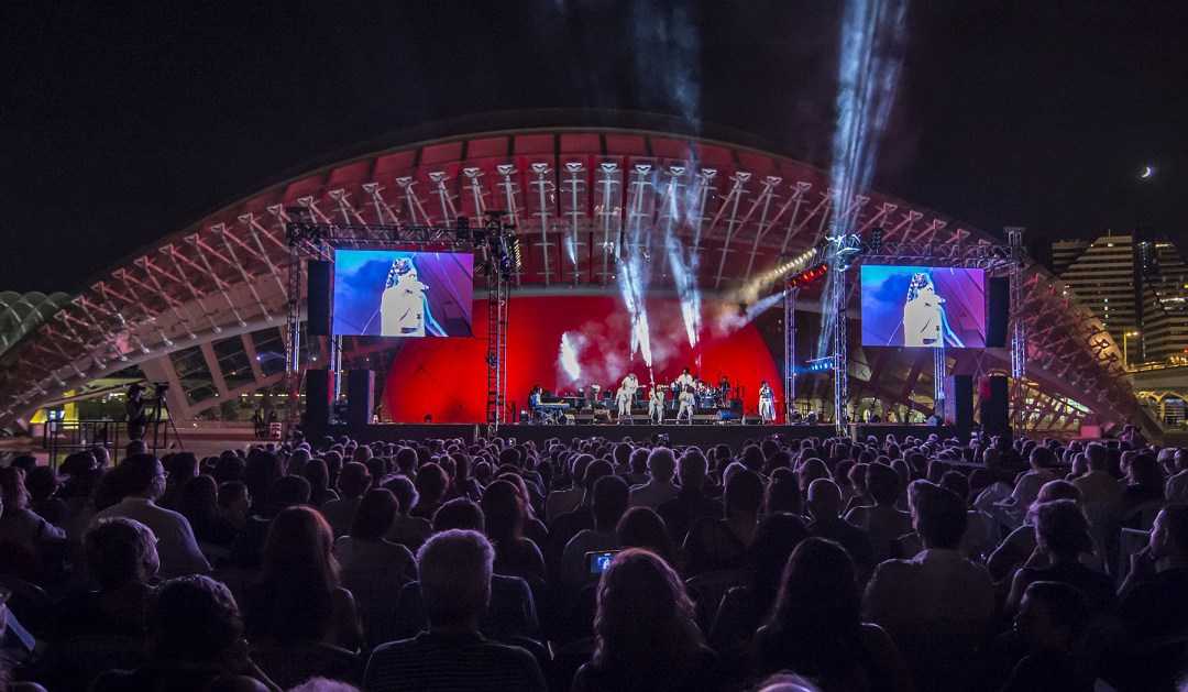 John McLaughlin será el invitado especial de La Nit de Berklee celebrando el 5 aniversario del campus