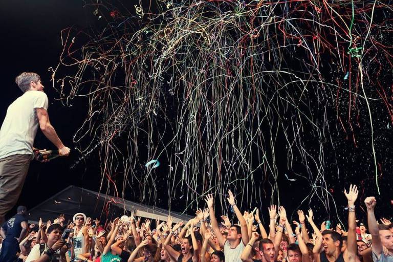 Un juzgado condena al Marenostrum a devolver el precio de las entradas y los gastos por el festival cancelado de 2016