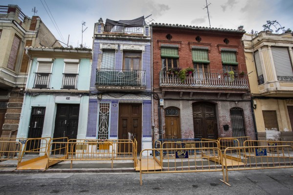 València prevé perder 150 futuras viviendas públicas en el Cabanyal por la reducción de alturas 