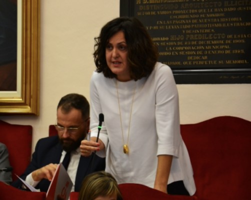 Eva Crisol (Cs Elche): “Las víctimas lo son en cualquier hora, no sólo catorce horas al día