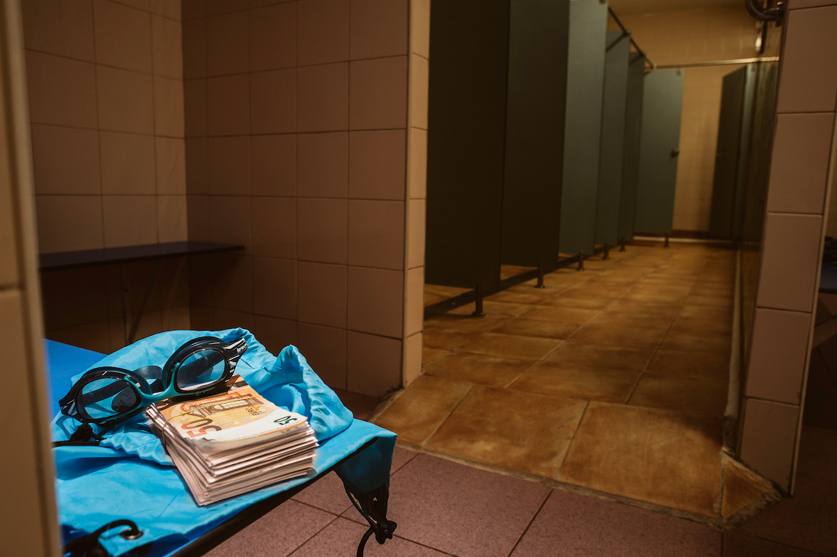 Las aguas turbias de la natación valenciana