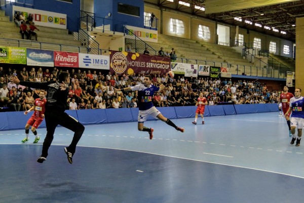 El Bidasoa eliminó al Benidorm en el único precedente en la Copa del Rey
