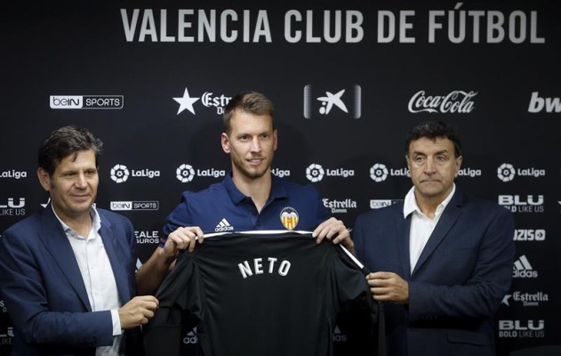 Neto, un guardameta diferente para el VCF