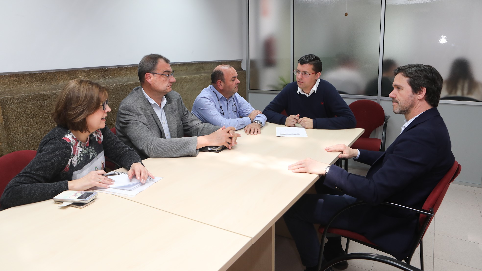 Castelló pone en marcha la mesa de Acciones Promocionales y de Urbanismo Comercial