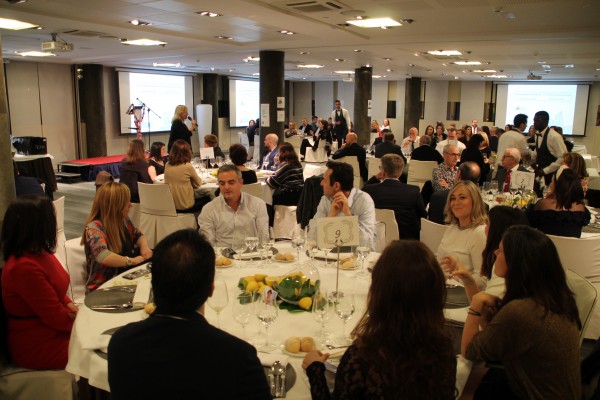 El Limonar Murcia celebra una cena solidaria para los niños con discapacidad intelectual 
