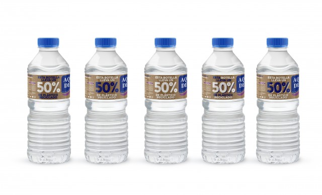 Aquadeus apuesta por la sostenibilidad con su botella de 50% de PET reciclado