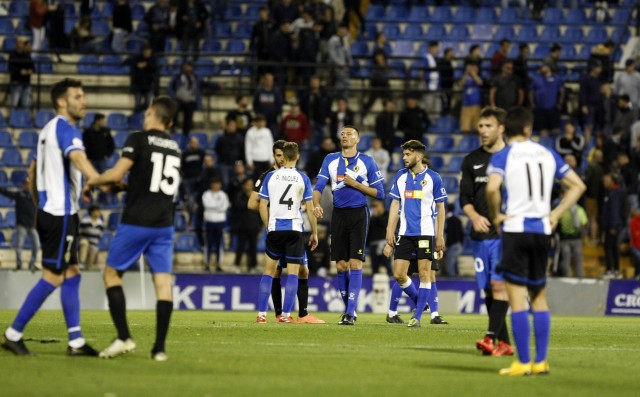 Por tercera jornada consecutiva no gana ninguno de los últimos seis clasificados en el grupo III
